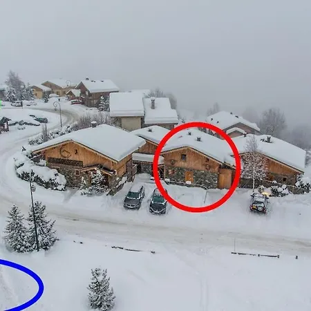 Cosy 4 Bedroom With Hot Tub Saint-Marcel (Savoie)