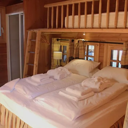 Cosy 4 Bedroom With Hot Tub * Saint-Marcel (Savoie)